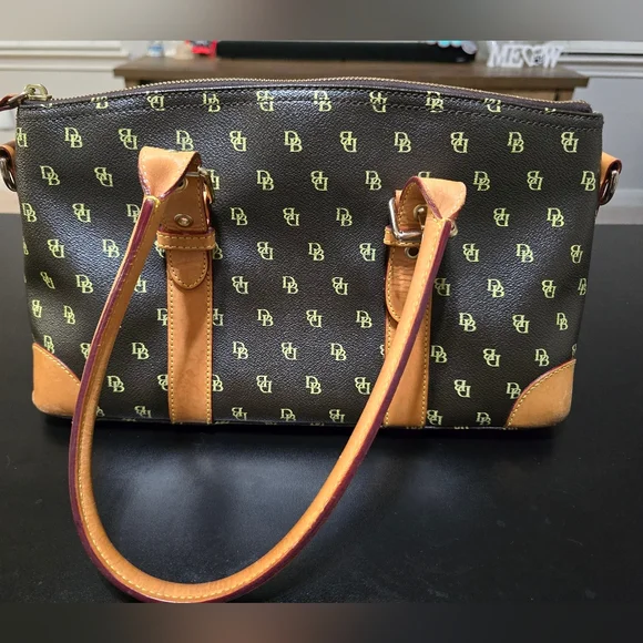 Dooney & Bourke Brown Monogram Shoulder Bag, Excellent Condition, No Long Handle - Picture 1 of 10